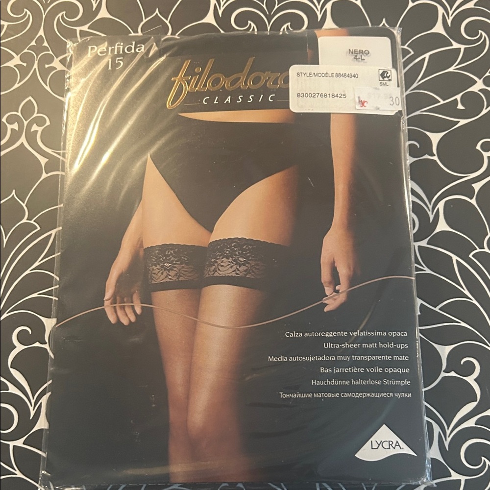 Classic Black Lace Stay-up Top Stockings in Sz: L